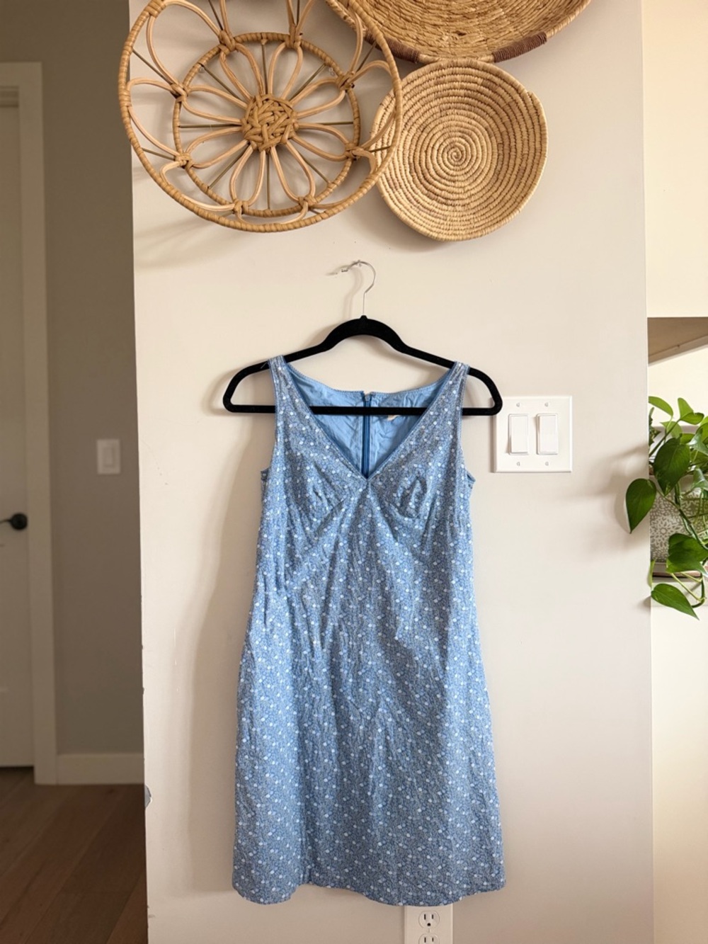 J Crew Light Blue Floral Mini Dress with V-Neck 100% Cotton